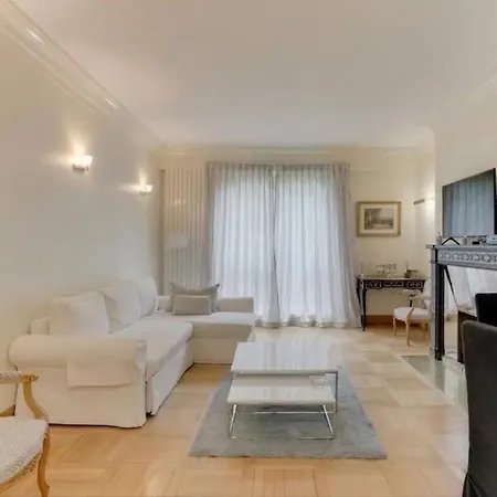3br Marais Aubriot Appartamento