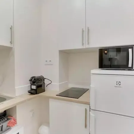 3br Marais Aubriot Parigi