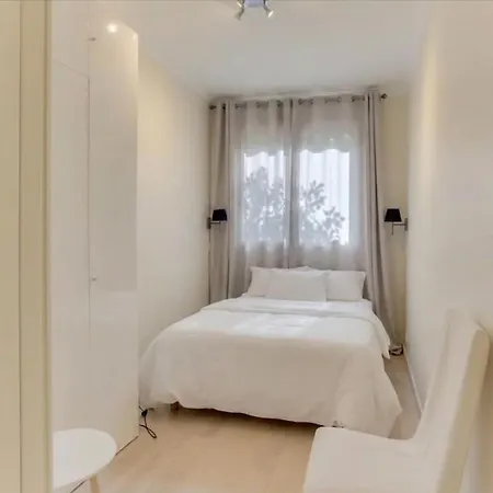 3br Marais Aubriot Parigi
